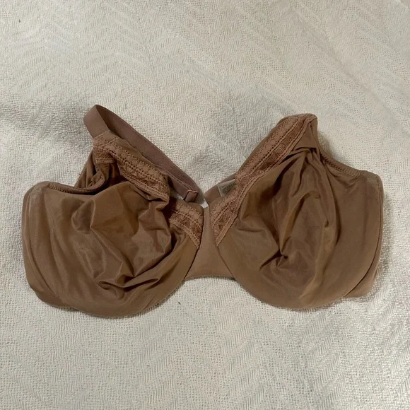 Wacoal Underwire bra - Picture 1 of 3
